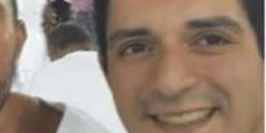 حساب
      وهمي
      يشعل
      القضية..
      حبس
      فتاتين
      بتهمة
      نشر
      أخبار
      كاذبة
      عن
      “أحمد
      الدجوي”