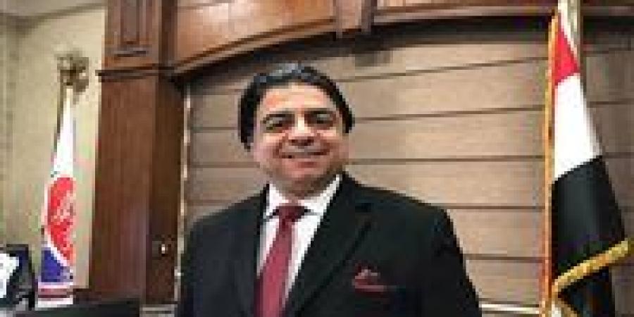 "وجبة
      تقودك
      للطواريء"
      جمال
      شعبان
      يكشف
      لتحيا
      مصر
      أخطر
      عادات
      مرضي
      القلب
      في
      العيد