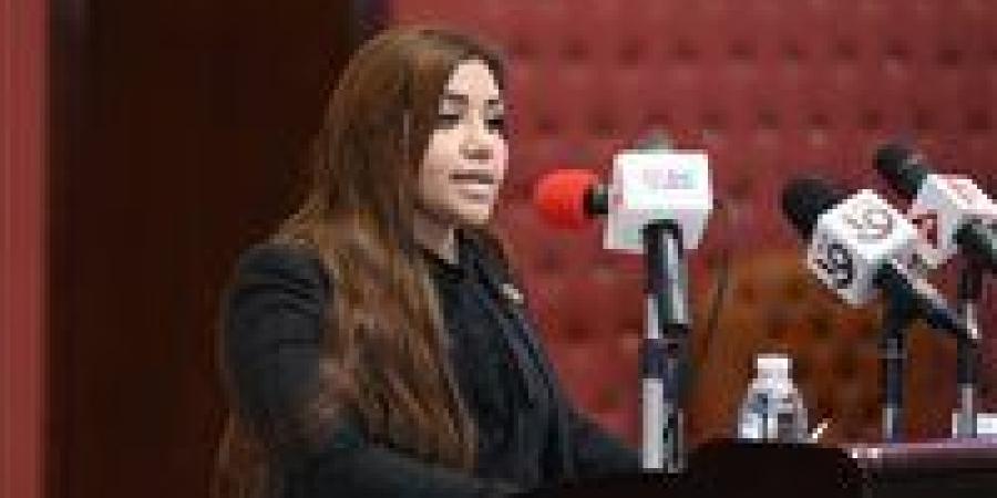 دعاء
      زهران:
      الصندوق
      التكافلي
      للأسرة
      خطوة
      إنسانية
      تعزز
      حقوق
      المرأة
      وتحمي
      الأطفال
      من
      تداعيات
      النزاعات
      الأسرية
