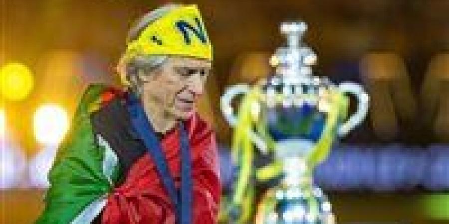 جورجي
      جيسوس
      يعلن
      رحيله
      عن
      النصر
      بعد
      التتويج
      بالدوري
      السعودي