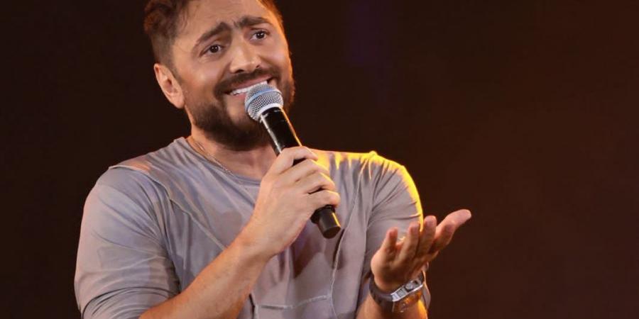 تامر
      حسني
      يشارك
      دعاءً
      مؤثرًا
      في
      يوم
      عرفة
      ويهنئ
      جمهوره
      بعيد
      الأضحى