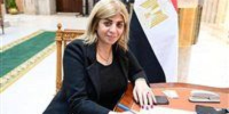 النائبة
      أميرة
      فؤاد
      لـ"تحيا
      مصر":
      لا
      لتسعيرة
      موحدة
      للكشف
      الطبي..
      والحل
      في
      دعم
      التأمين
      الصحي