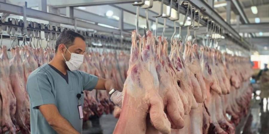 ذبح 44 ألف أضحية أول أيام العيد بالرياض