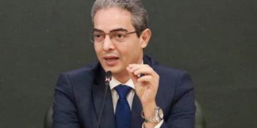 منتحل
      صفة
      إعلامي..
      نقيب
      الاعلامين
      يرد
      على
      شكوي
      أشرف
      زكي
      ضد
      مذيع
      الجنازات|
      خاص