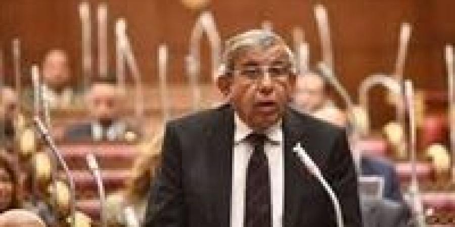 برلماني
      يطالب
      بتعديلات
      تمنح
      "الشيوخ"
      صلاحيات
      أوسع
      في
      التشريع
      والرقابة