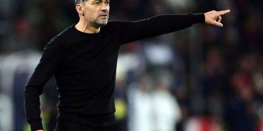 اتحاد جدة السعودي يقيل مدربه البرتغالي كونسيساو