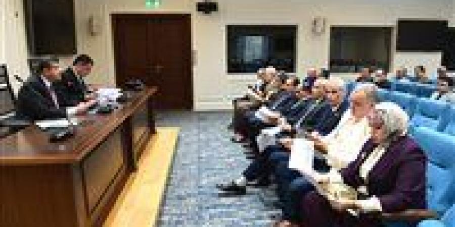 «خطة
      النواب»
      تناقش
      غدًا
      مشروعي
      قانون
      لإنهاء
      المنازعات
      الضريبية
      وتعزيز
      موارد
      الخزانة
      العامة
