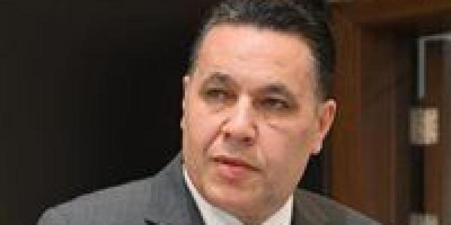 النائب
      عماد
      الغنيمي:
      إطلاق
      أول
      صندوق
      استثمار
      صناعي
      خطوة
      استراتيجية
      لتعزيز
      التصنيع
      وجذب
      رؤوس
      الأموال