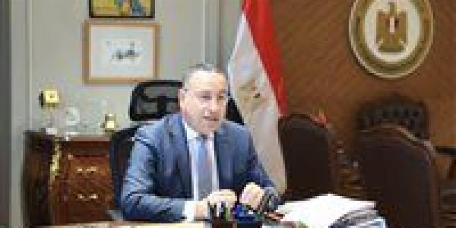 وزير
      التعليم
      العالي:
      إنشاء
      مركز
      تميز
      لصناعة
      أشباه
      الموصلات
      بالجامعة
      المصرية
      اليابانية