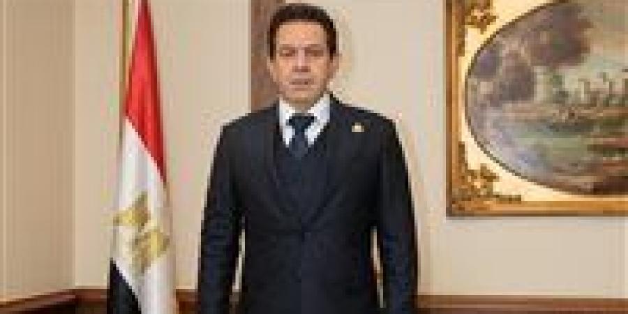 سعيد
      منور
      لحوتي:
      إشادات
      "إياتا"
      بقطاع
      الطيران
      المصري
      تؤكد
      تنامي
      دوره
      في
      دعم
      الاقتصاد
      الوطني
      وجذب
      الاستثمارات
