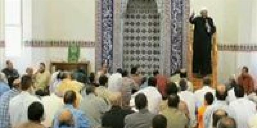 وزارة
      الأوقاف
      تحدد
      موضوع
      خطبة
      الجمعة:
      "كن
      راضياً
      وإياك
      والتباهي"