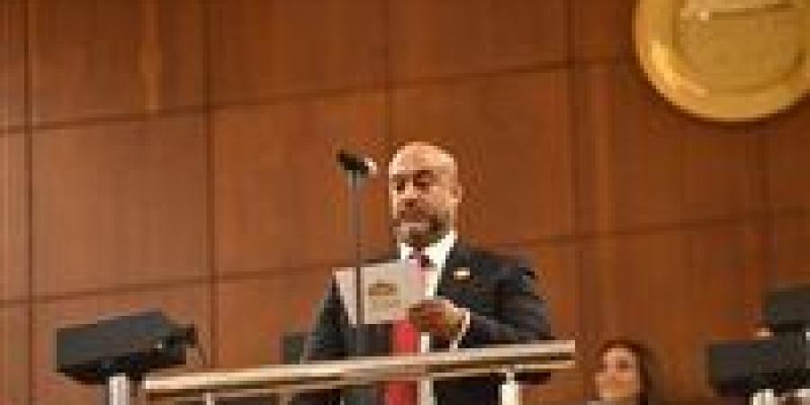 من
      4%
      إلى
      50%
      في
      خطوة
      واحدة..
      النائب
      حسام
      سعيد
      يقترح
      كارتا
      مجانيا
      مرتبطًا
      بالمحافظ
      الإلكترونية
      لتوسيع
      منظومة
      الدفع
      الرقمي