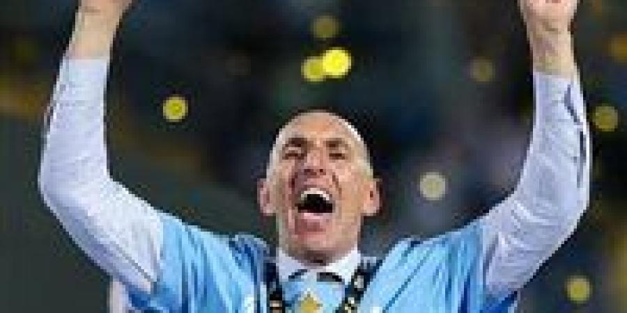 كرونسلاف يورتشيتش
      يكشف
      أسباب
      رحيله
      عن
      بيراميدز:
      استنزفت
      كل
      طاقتي..
      ولم
      أتلق
      أي
      عرض
      من
      الأهلي