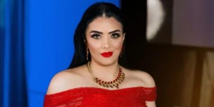 حجب
      حساب
      حورية
      فرغلي
      على
      الفيسبوك
      بعد
      حبس
      المنتج
      المخترق
      له|
      خاص