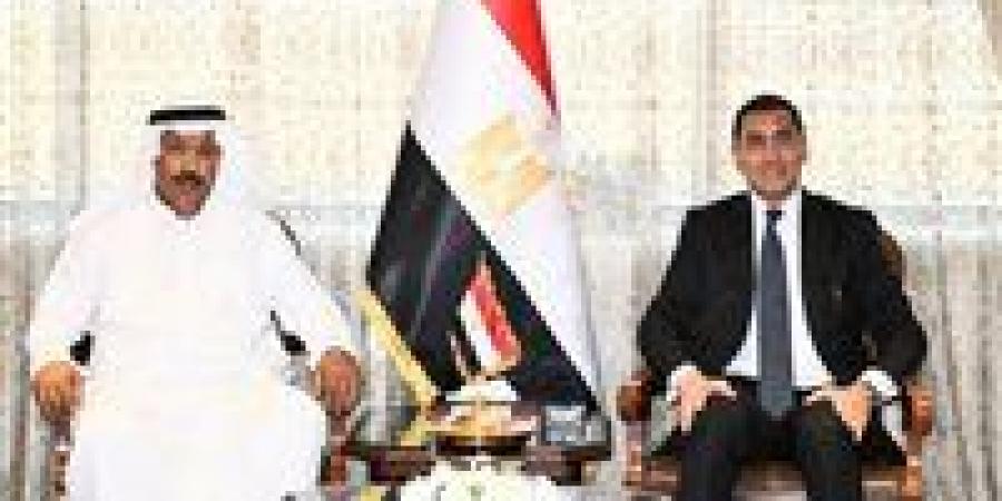 وزير
      الرياضة
      يلتقي
      رئيس
      الاتحاد
      المصري
      للهجن
      لبحث
      خطة
      البطولات
      خلال
      الفترة
      المقبلة