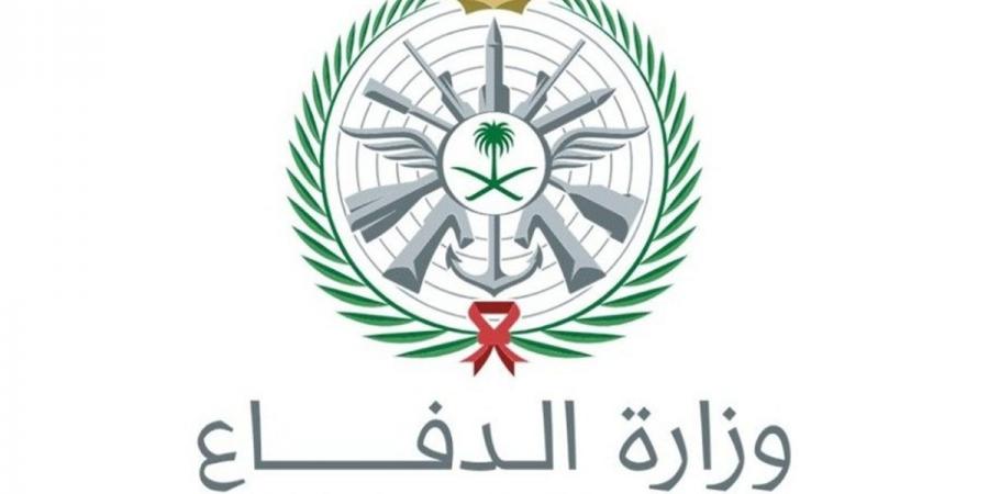 الدفاع السعودية توضح حقيقة استهداف قاعدة الأمير سلطان الجوية