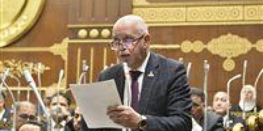 صناعة
      الشيوخ
      تناقش
      اقتراح
      النائب
      حازم
      الجندي
      بشأن
      تحفيز
      المصريين
      في
      الخارج
      على
      الاستثمار
      الصناعي