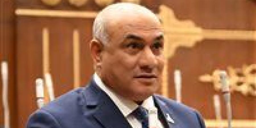 النائب
      شعبان
      رأفت:
      خطة
      التنمية
      2026/2027
      تعكس
      قدرة
      الدولة
      على
      مواجهة
      التحديات
      وتحقيق
      نمو
      اقتصادي
      مستدام