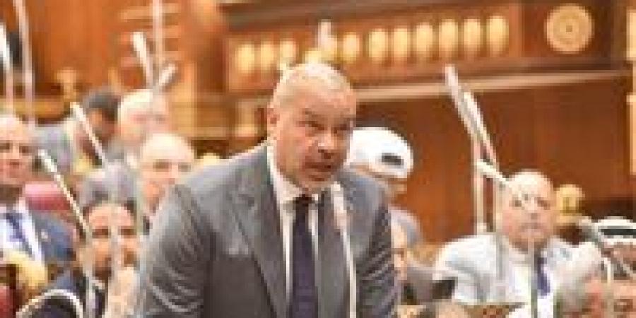 قدموا
      كتير
      لمصر..
      النائب
      أحمد
      دياب
      يطالب
      بإنشاء
      صندوق
      لقدامي
      الرياضيين
      لدعمهم
      وتخفيف
      الأعباء
      عنهم