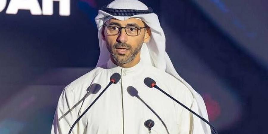 الكويت
      تبحث
      مع
      السعودية
      والإمارات
      توسيع
      خطوط
      أنابيب
      النفط