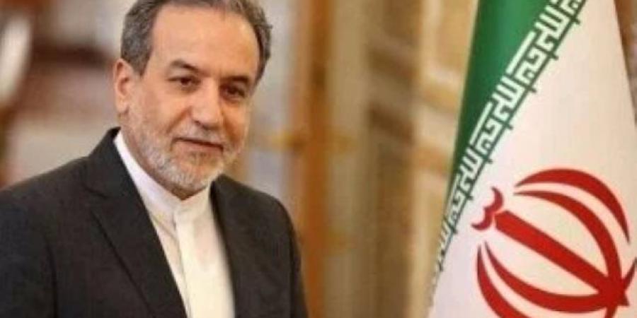 رد حاسم.. عباس عراقجي يهدد أمريكا: الخليج مقبرة الغزاة.. غادروا منطقتنا إن أردتم الأمان