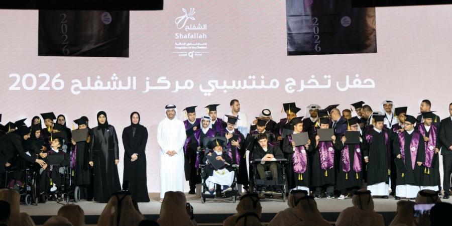 رئيس الوزراء: نساند خريجي الشفلح ترسيخاً لمبادئ التمكين