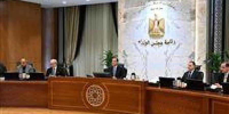 لأول
      مرة
      منذ
      سنوات..
      مصر
      تعلن
      "صفر
      مستحقات"
      لشركاء
      البترول
      والغاز