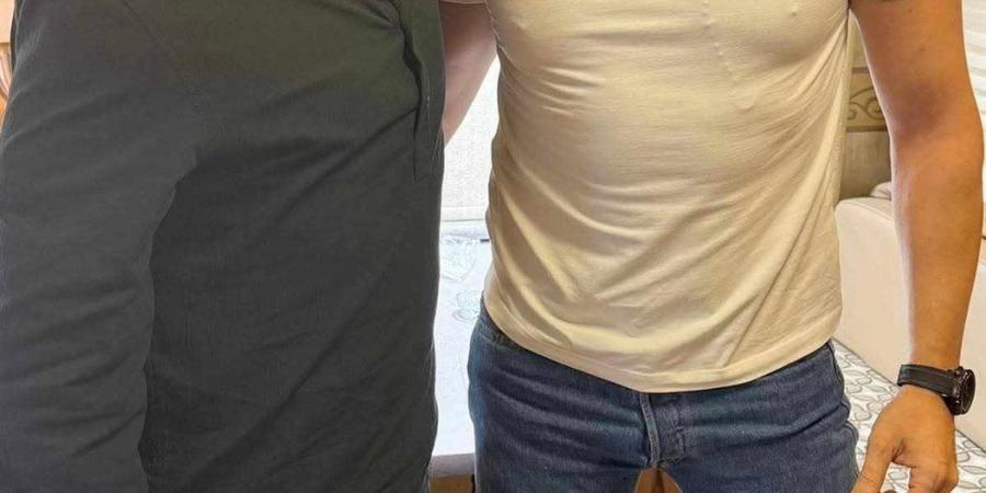 من
      كواليس
      مسلسل
      الأمير..
      أحدث
      ظهور
      لـ
      أحمد
      عز
      رفقة
      بطل
      لا
      كاسا
      دي
      بابل
      بيدرو
      ألونسو