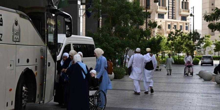 العمرة متاحة بمختلف التأشيرات و5 إرشادات لرحلة ميسرة وآمنة