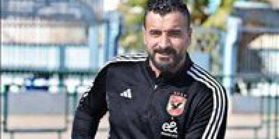 باهر
      متعب
      مديراً
      فنيا
      لفريق
      عرب
      راشد
      في
      الموسم
      الجديد
      بدوري
      القسم
      الرابع