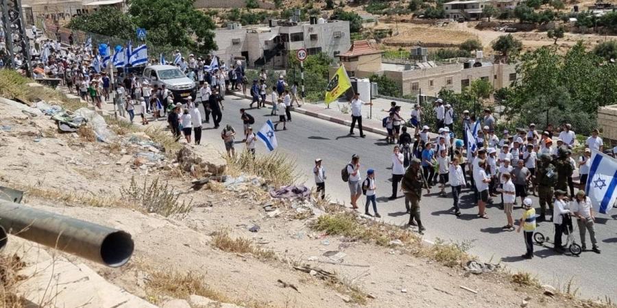 إصابة 4 فلسطينيين في هجوم للمستعمرين قرب رام الله