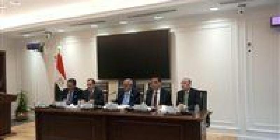 تشريعية
      النواب
      تناقش
      طلب
      إحاطة
      للنائب
      عوض
      أبو
      النجا
      بشأن
      تداعيات
      منشور
      الشهر
      العقاري
      الخاص
      بـ"وقف
      الأمير
      مصطفى
      عبد
      المنان"