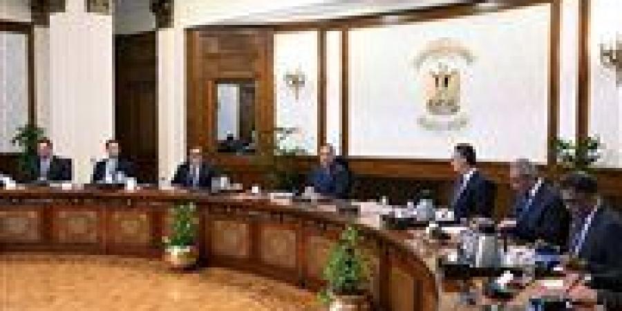 وزير التموين يكشف عن "حزمة خدمات" للمواطنين المستحقين في "كارت واحد"