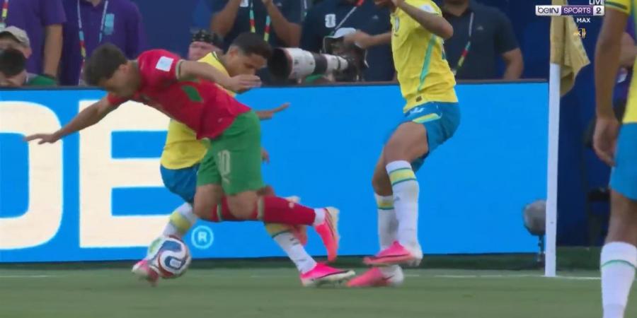 ماتش
      المغرب
      والبرازيل..
      ملخص
      اهداف
      ونتيجة
      مباراة
      المغرب
      والبرازيل
      في
      كأس
      العالم
      بعد
      مرور
      30
      دقيقة