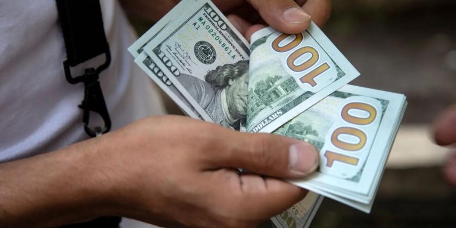 أسعار العملات والمعادن الثمينة مقابل الدولار الأمريكي
