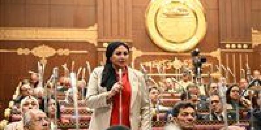 بعد
      تحرك
      النائبة
      شيرين
      صبري..
      تركيب
      3
      أبراج
      لتقوية
      شبكات
      المحمول
      بالواحات
      قبل
      موعدها
      ضمن
      "حياة
      كريمة"