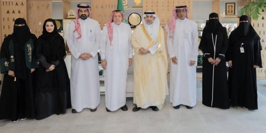 وزير الصحة يكرم كفاءات وطنية حصدت جوائز عربية في الطب والتمريض