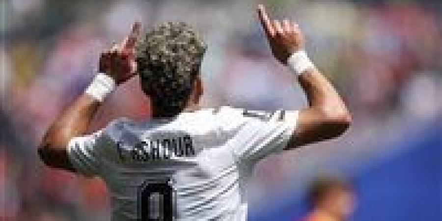 إمام
      عاشور
      يحصل
      على
      جائزة
      أفضل
      لاعب
      في
      مباراة
      مصر
      وبلجيكا
      بكأس
      العالم
      2026