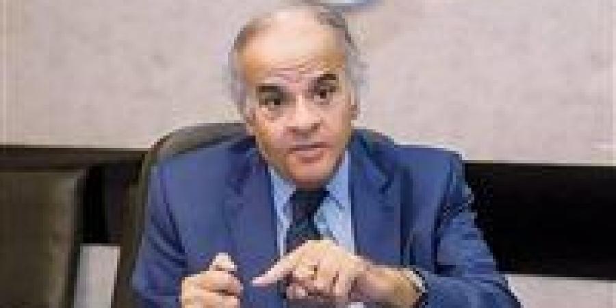 ممدوح
      عباس:
      تخصيص
      أرض
      الزمالك
      في
      أكتوبر
      خطوة
      تاريخية
      ومسؤولية
      كبيرة
      على
      المجلس