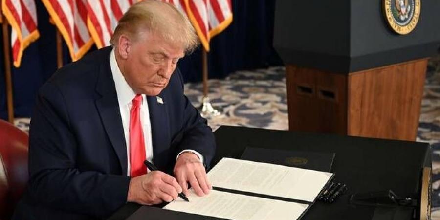 ترامب
      يرجح
      تقديم
      موعد
      توقيع
      مذكرة
      التفاهم
      مع
      إيران
