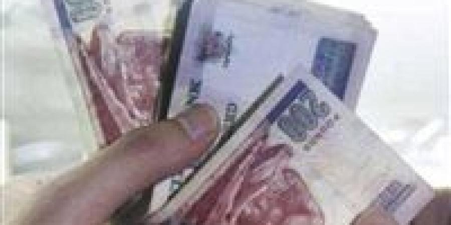 اقتصادي:
      الحكومة
      تدرس
      نظام
      الشرائح
      في
      الدعم
      ولا
      مساس
      بالخبز
      والزيت
      والسكر
