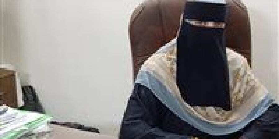 أول
      مأذونة
      شرعية
      بقرية
      منشأة
      الجمال
      بطامية
      بمحافظة
      الفيوم:
      زوجي
      أكبر
      داعم
      لي..
      وسأتولى
      التوثيق
      داخل
      المحكمة