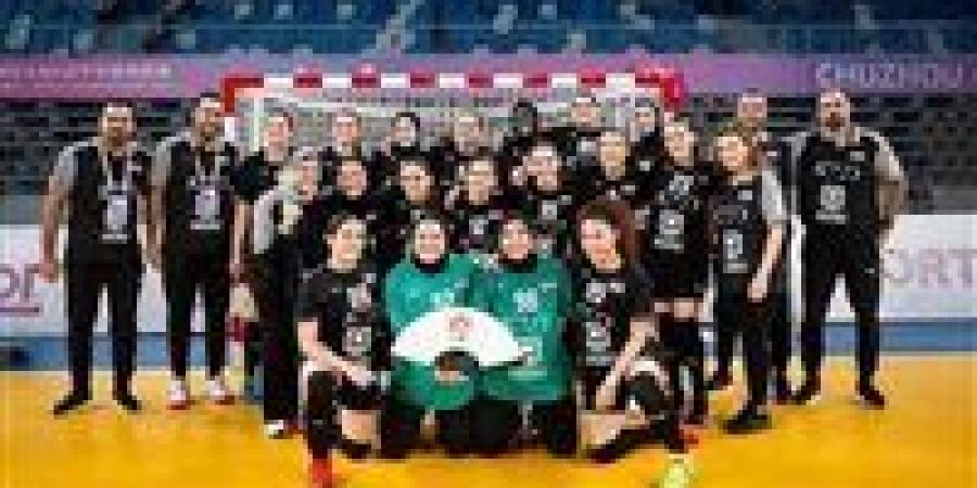 قائمة
      منتخب
      مصر
      للشابات
      لكرة
      اليد
      المشاركة
      في
      بطولة
      العالم
      بالصين
      2026