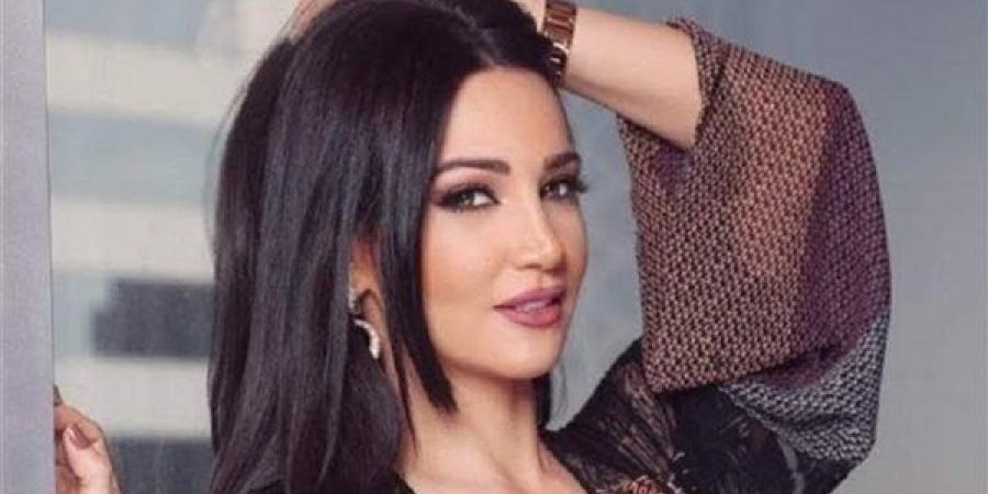 ديانا حداد تطلق أغنية "حنيت" بحضور نجوم الإعلام