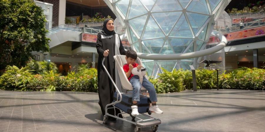 مطار حمد: 300 "عربة أطفال" للاستخدام مجاناً دون حجز أو تسجيل