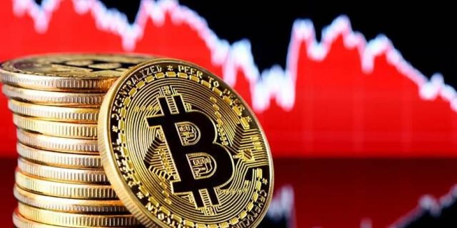البيتكوين
      تتراجع
      بأكثر
      من
      4%
      وتتداول
      قرب
      62
      ألف
      دولار