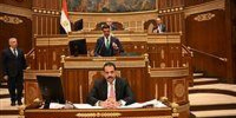 وزير
      الصناعة
      أمام
      الشيوخ:
      7
      صناعات
      تقود
      مصر
      نحو
      هدف
      الـ100
      مليار
      دولار
      صادرات
      بحلول
      2030