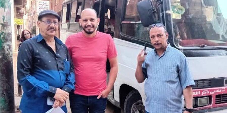 فرعية معلمين ملوي وديرمواس تتابع نقل المنتدبين لامتحانات الثانوية العامة بوسائل آمنة
