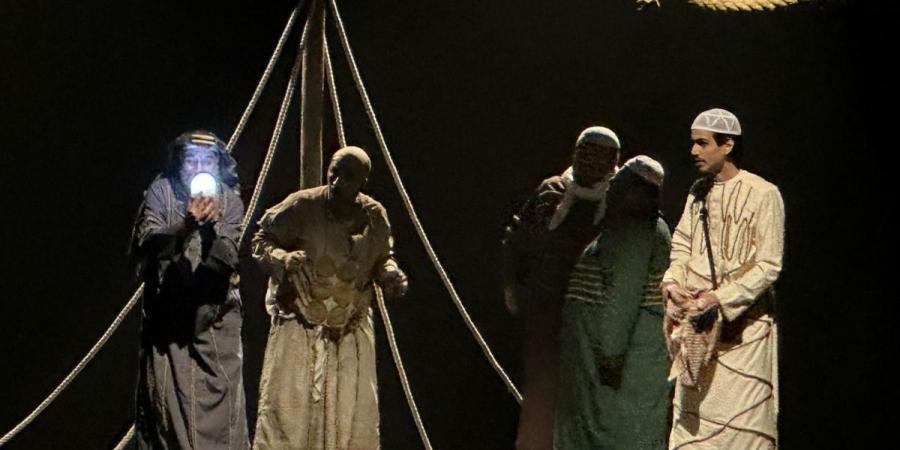  مسرحية "الهير الأسود" تدخل غمار المنافسة على جوائز مهرجان الدوحة المسرحي الـ38