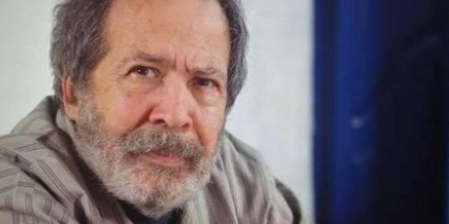 بعد
      دخوله
      للمرة
      السادسة..
      رحلة
      الفنان
      سامي
      عبد
      الحليم
      مع
      المرض
      والعناية
      المركزة